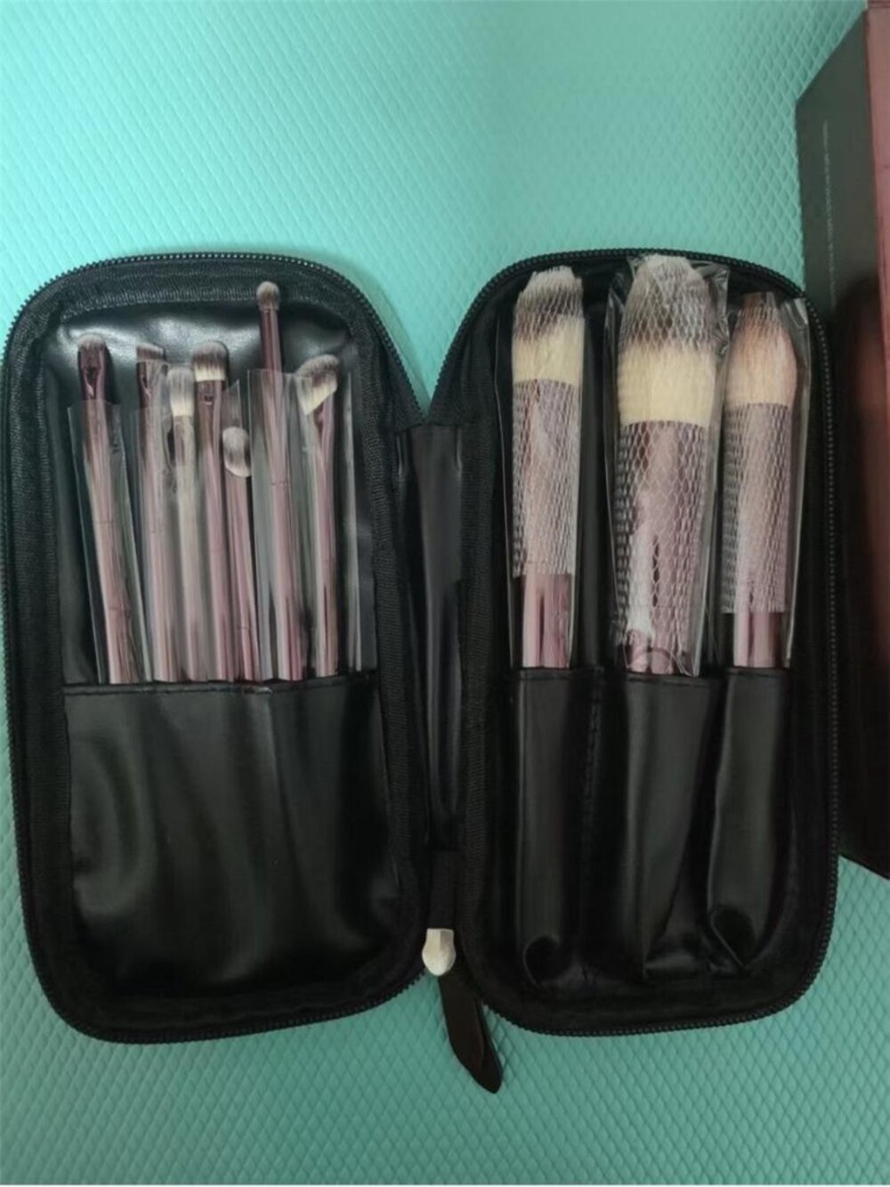 Hourglass Rose Gold Makeup Brush Set with Black Travel Case NEW